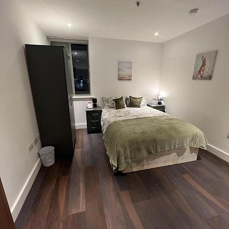 Spacious Sleep 7 Flat 20 Mins Central London Bp65 Londres Exterior foto