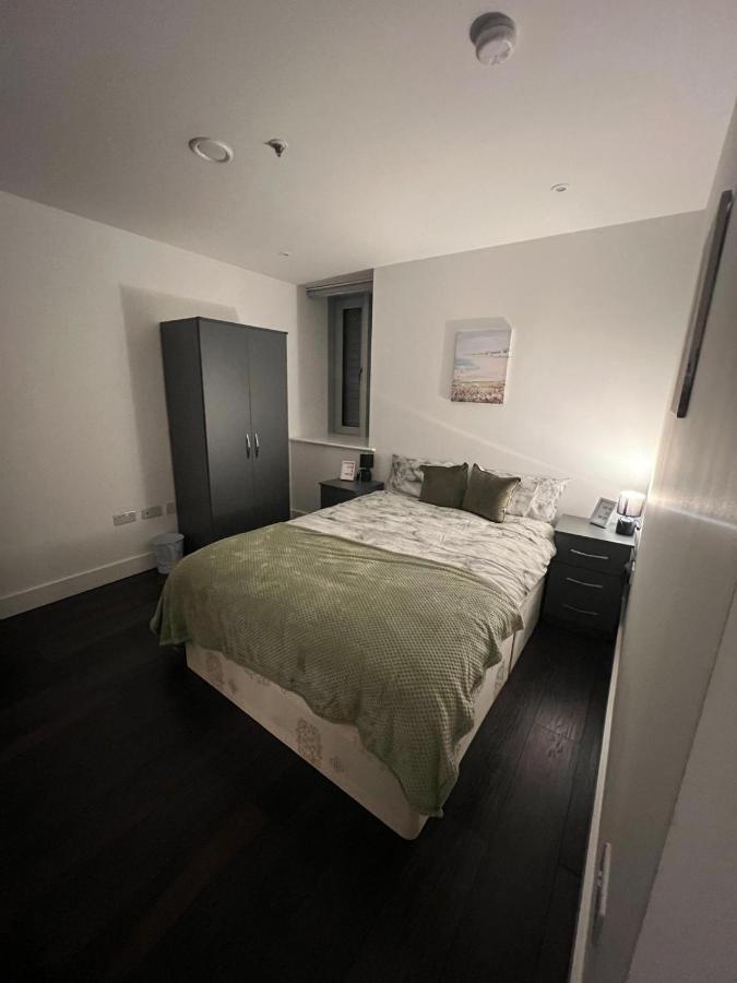 Spacious Sleep 7 Flat 20 Mins Central London Bp65 Londres Exterior foto