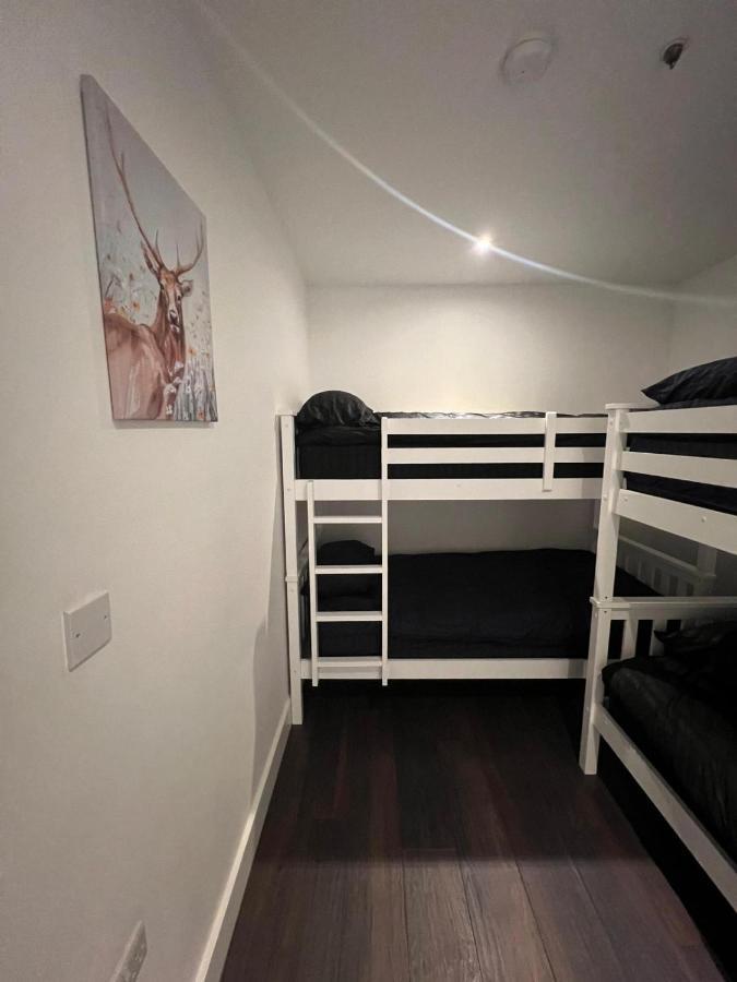 Spacious Sleep 7 Flat 20 Mins Central London Bp65 Londres Exterior foto